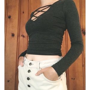 Me to We Gray Long Sleeve Shirt • XS